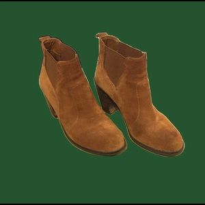 Crown Vintage Booties